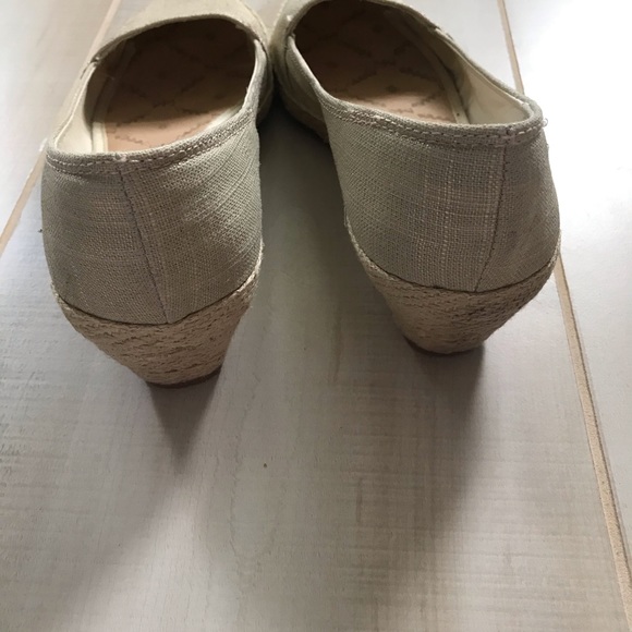 Lucky Brand Espadrille Wedges Canvas Gold Shoes - Picture 5 of 7